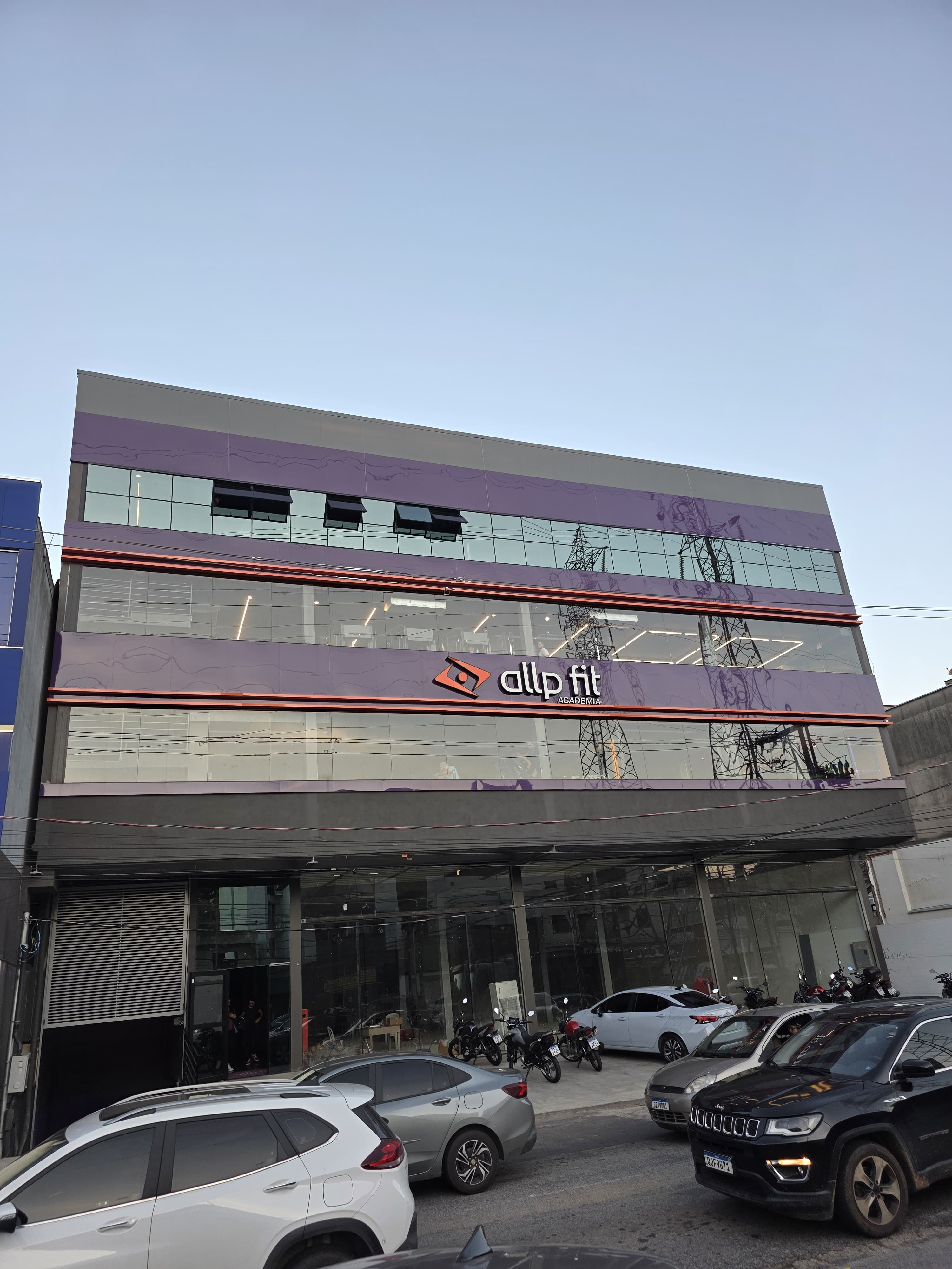 Edifício Comercial & Fachada Glazing